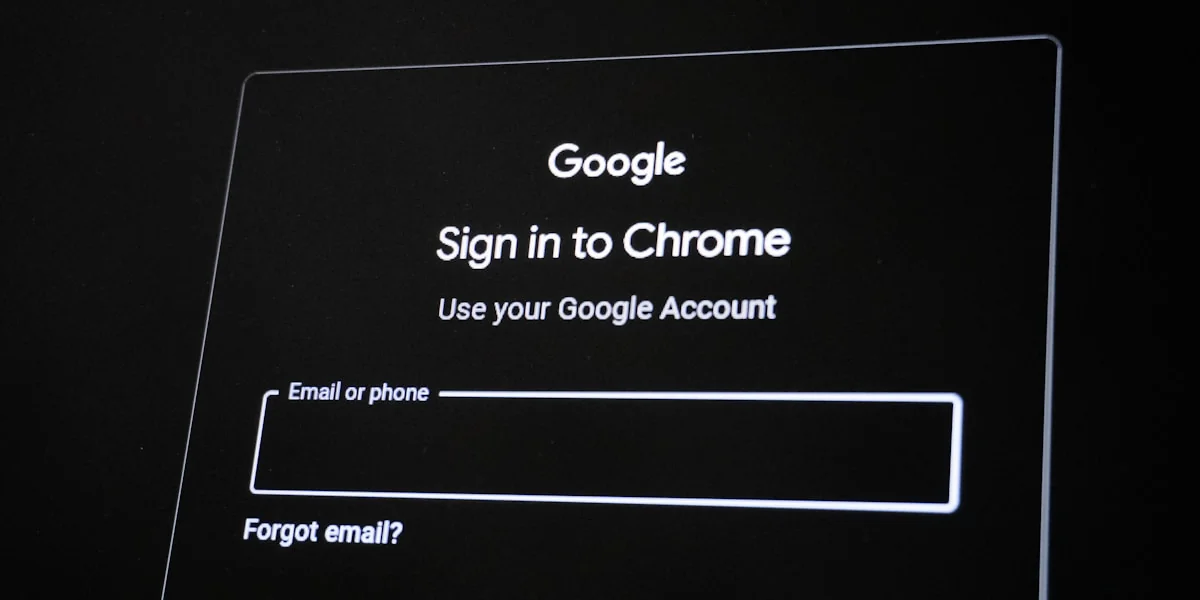 Google chrome sign-in screen with email field.