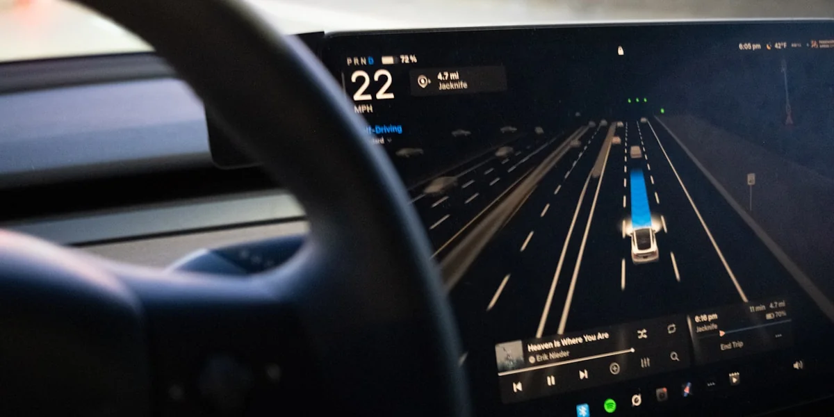 Car dashboard displaying autonomous driving interface