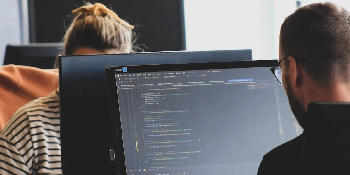 KI-Coding-Assistenten 2025: Der aktuelle Stand für Entwicklungsteams