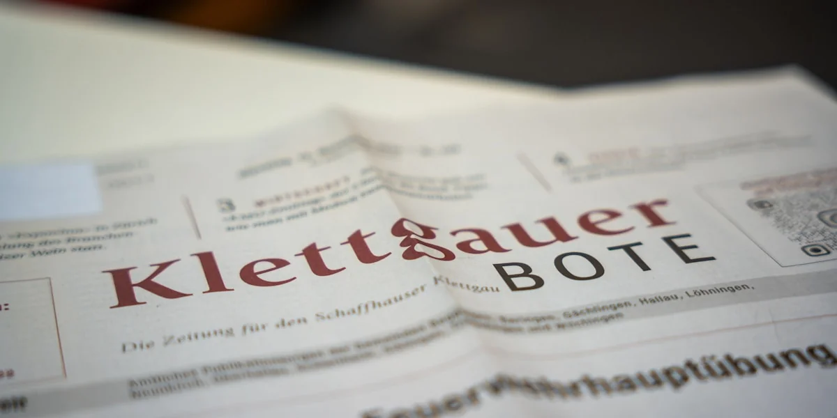 The klettgauer bote newspaper is visible.