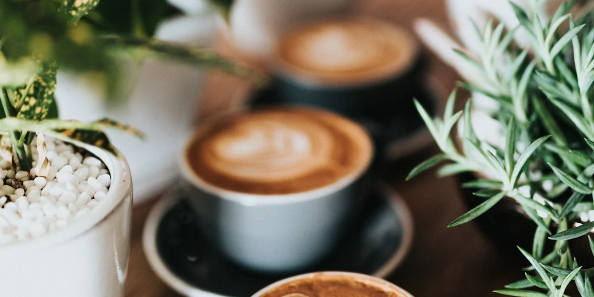 Starbucks App mit KI-Getränkeempfehlung