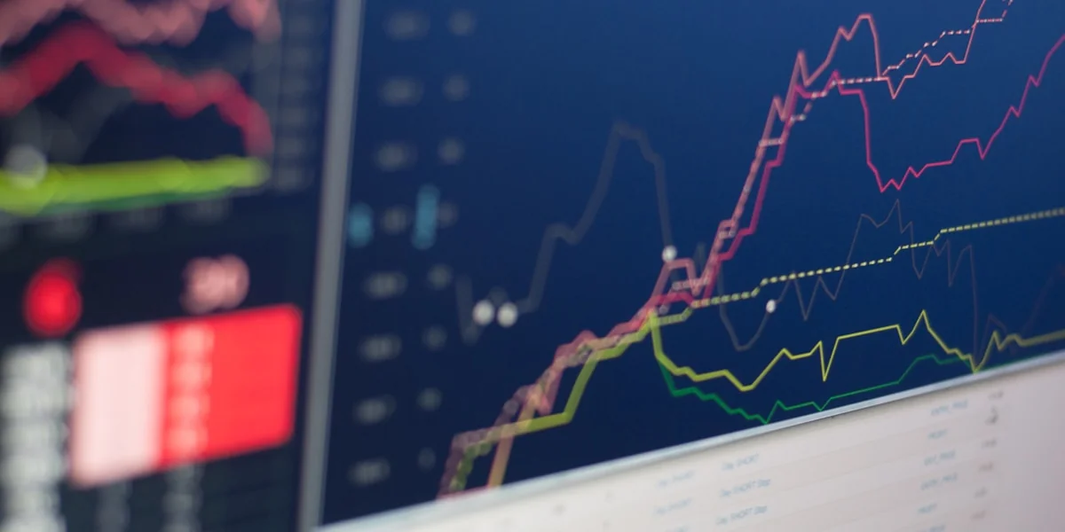 close-up photo of monitor displaying graph